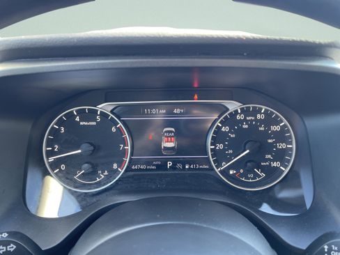 Used 2024 Nissan Rogue SV image 18