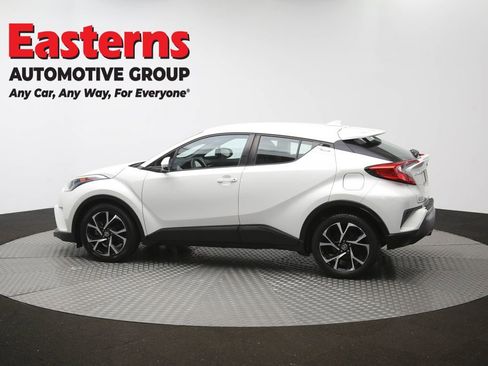 Used 2018 Toyota C-HR XLE FWD image 61