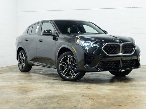 Certified 2025 BMW X2 xDrive28i w/ Technology Package image 5