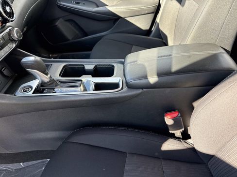 Used 2023 Nissan Sentra SV image 20