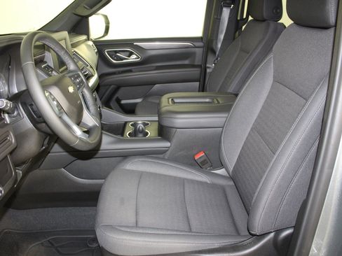 Used 2024 Chevrolet Tahoe LS w/ Driver Alert Package image 5