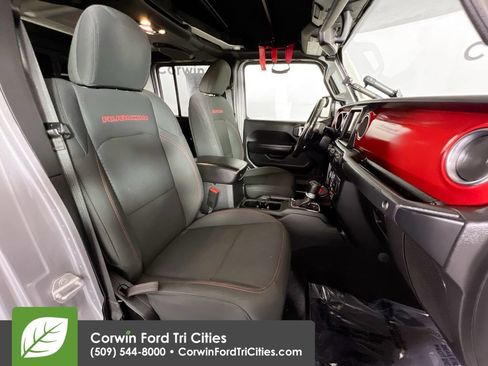 Used 2020 Jeep Gladiator Rubicon AWD/4WD image 17