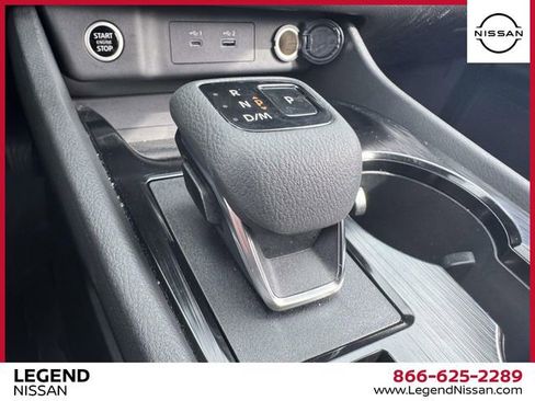 Used 2023 Nissan Rogue SV image 27