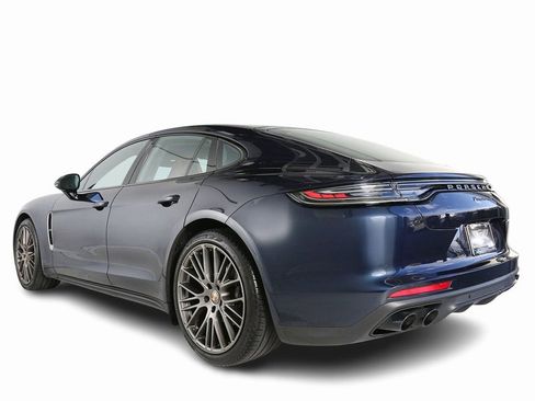 Used 2023 Porsche Panamera 4 Platinum Edition image 7