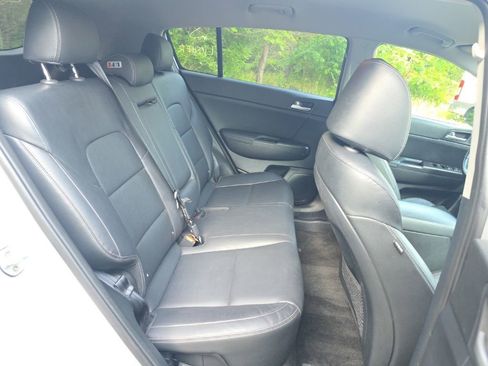 Used 2017 Kia Sportage EX FWD image 24