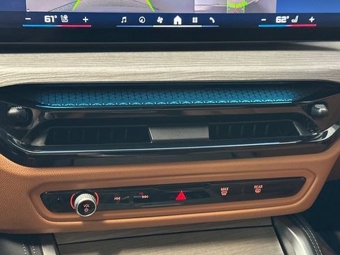 Certified 2025 BMW M440i Coupe w/ Premium Package RWD image 18