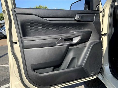 Used 2025 Ford Ranger XLT w/ FX4 Off-Road Package AWD/4WD image 8