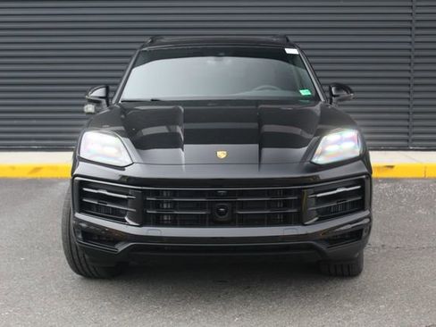 New 2026 Porsche Cayenne image 11