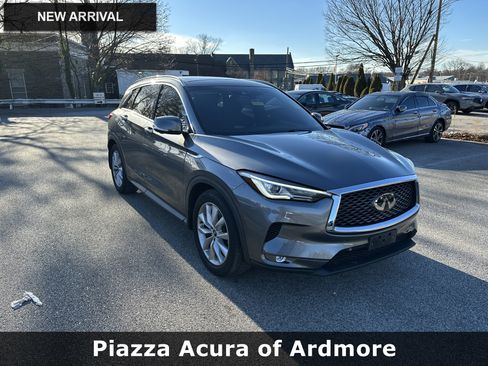 Used 2019 INFINITI QX50 Essential w/ Premium Heat Package image 1