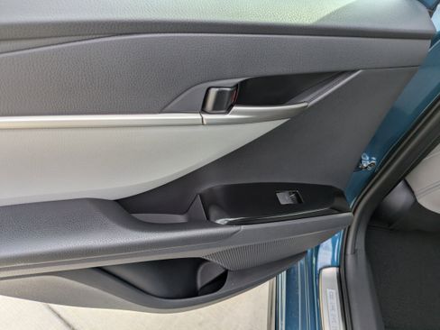 New 2026 Toyota Camry SE image 15