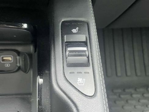 Certified 2021 Kia Telluride SX w/ SX Prestige Package AWD/4WD image 38