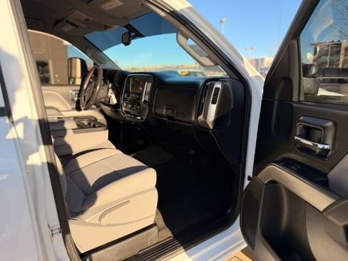 Used 2015 Chevrolet Silverado 3500 LT w/ LT Convenience Package image 20