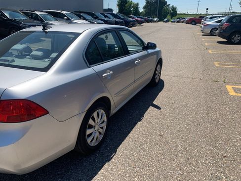 Used 2009 Kia Optima LX FWD image 5