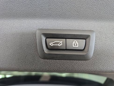 Used 2022 BMW X3 M40i w/ Premium Package image 31