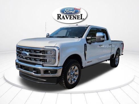 Used 2023 Ford F250 Lariat w/ Lariat Ultimate Package AWD/4WD image 8