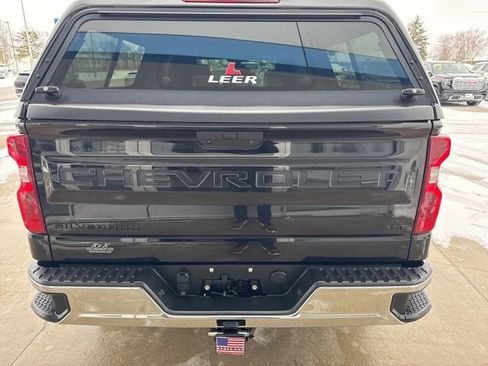 Used 2021 Chevrolet Silverado 1500 LT w/ LPO, Dark Essentials Package image 6