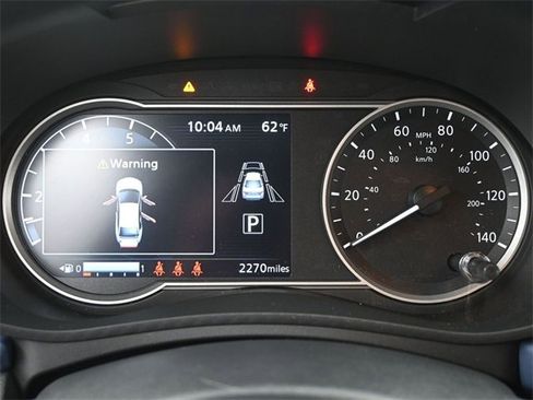 Used 2025 Nissan Versa SV w/ Trunk Package image 18