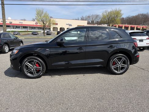 Certified 2024 Audi Q5 e Premium Plus AWD/4WD image 4