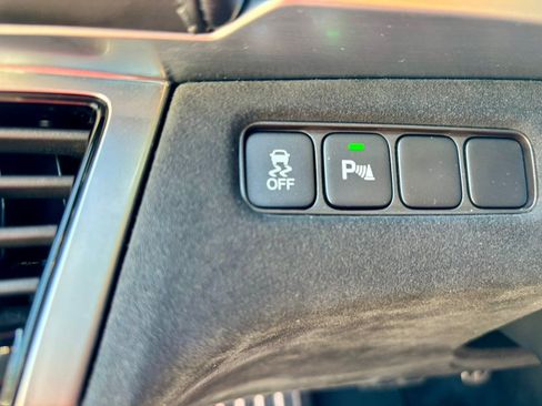 Used 2017 Acura NSX AWD/4WD image 21