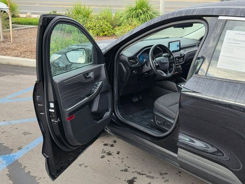 Used 2023 Ford Escape Active image 40