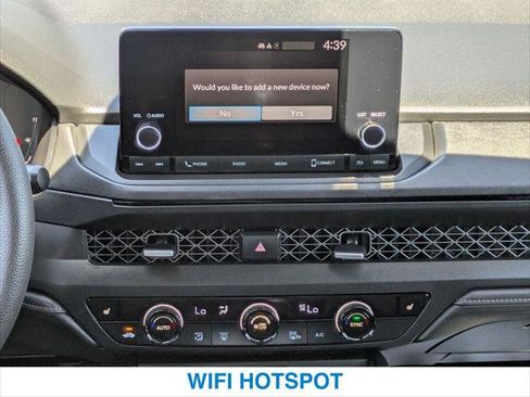 Used 2023 Honda Accord EX image 17
