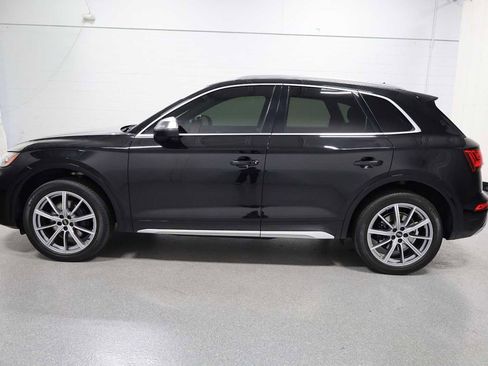 Used 2023 Audi SQ5 Premium Plus w/ Premium Plus Package image 2