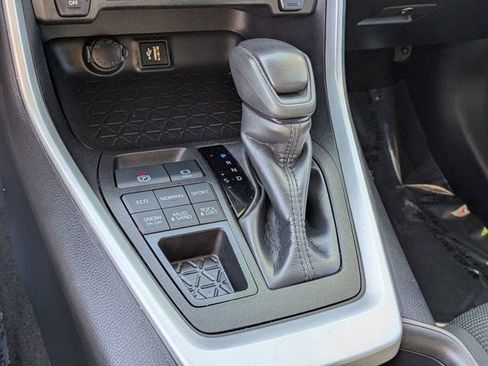 Used 2024 Toyota RAV4 LE image 20