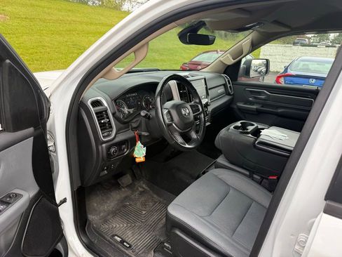 Used 2020 RAM 1500 Big Horn AWD/4WD image 8
