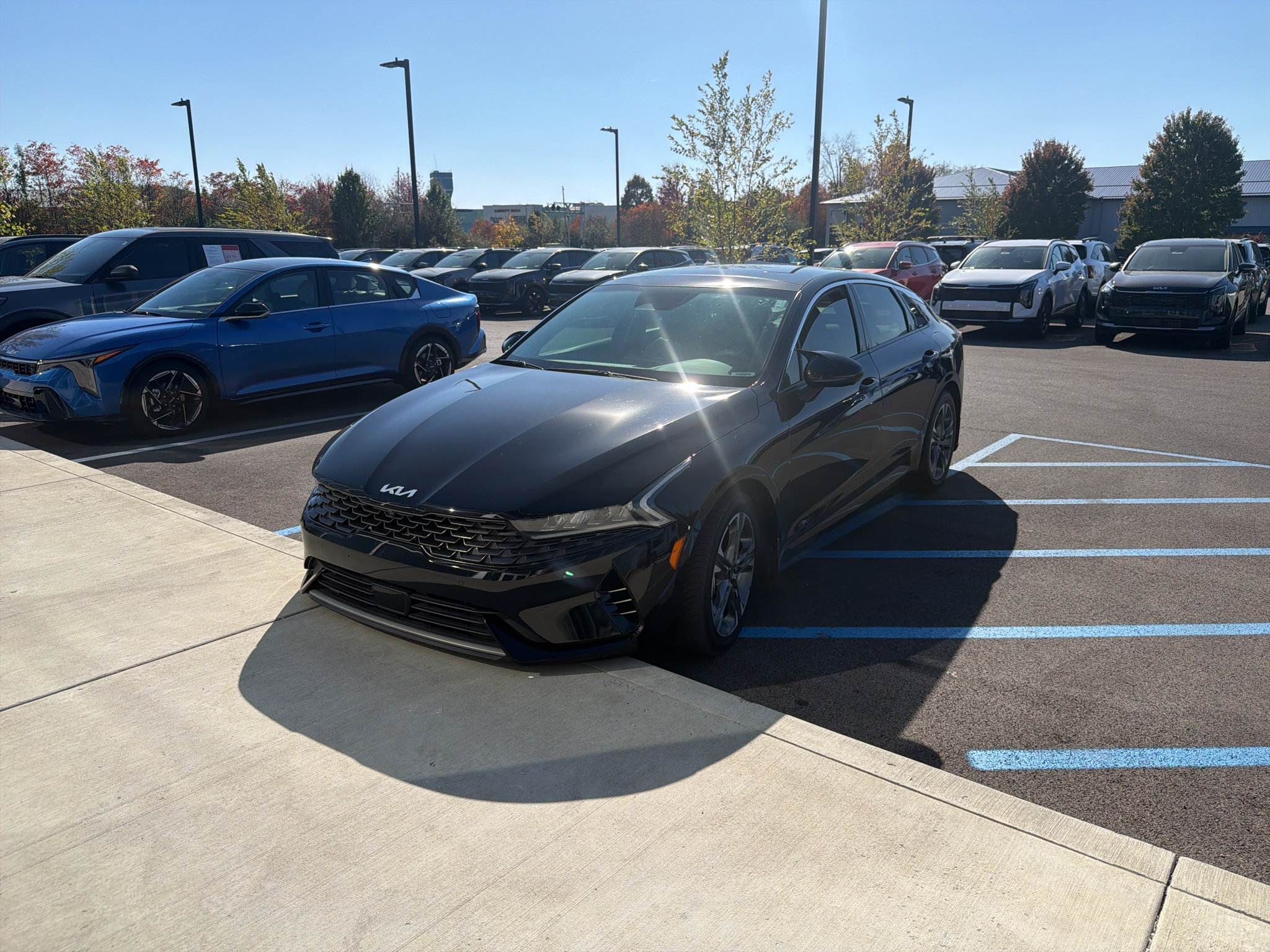 Used 2024 Kia K5 EX w/ EX Premium Package FWD image 2