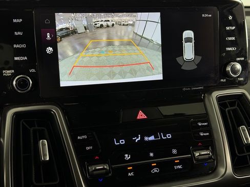 Used 2023 Kia Sorento S FWD image 18