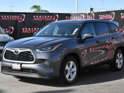 Used 2021 Toyota Highlander L