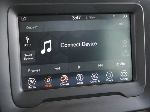 Used 2020 Jeep Renegade Limited AWD/4WD image 37