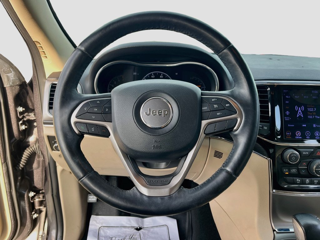 Used 2020 Jeep Grand Cherokee Limited w/ Luxury Group II RWD image 11