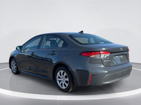 Used 2024 Toyota Corolla LE FWD image 3