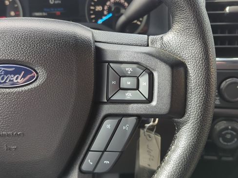 Used 2016 Ford F150 XLT w/ Equipment Group 302A Luxury image 17