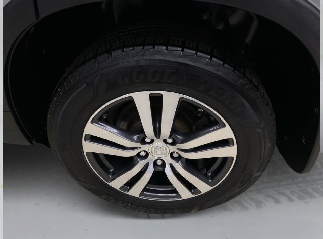 Used 2018 Honda Pilot EX-L image 19