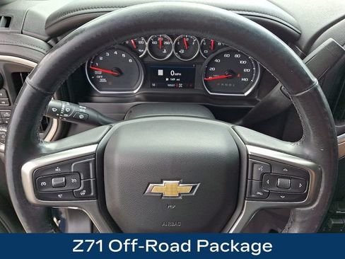 Used 2019 Chevrolet Silverado 1500 LTZ w/ LTZ Convenience Package AWD/4WD image 4