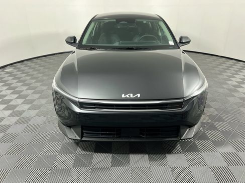 New 2026 Kia K4 FWD image 9