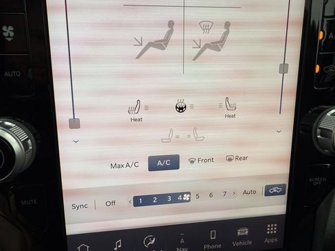 Used 2025 RAM 1500 Big Horn image 19