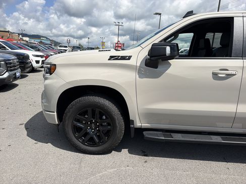 Used 2026 Chevrolet Silverado 1500 RST w/ RST All Star Premium Package AWD/4WD image 14