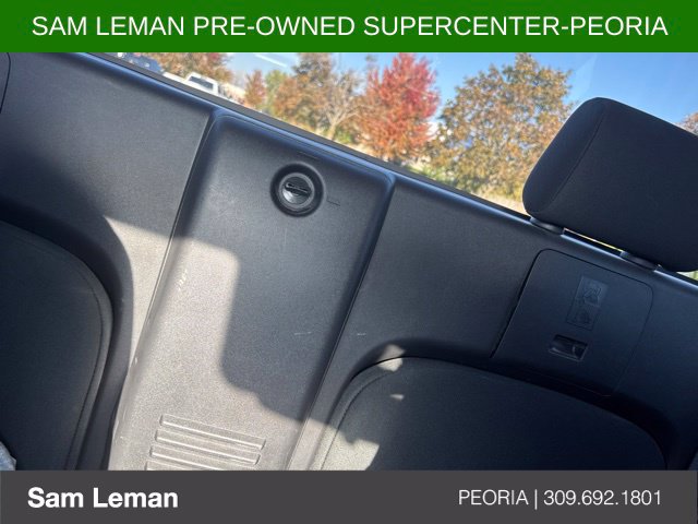 Used 2025 Nissan Frontier SV AWD/4WD image 9