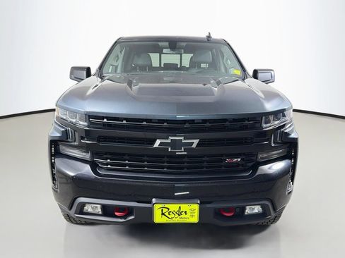 Used 2019 Chevrolet Silverado 1500 LT Trail Boss AWD/4WD image 2