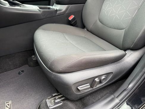 Used 2024 Toyota RAV4 XLE image 26