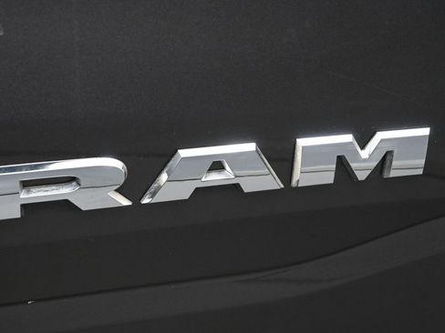 Used 2023 RAM 1500 Big Horn image 12