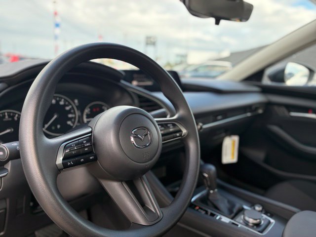 New 2026 MAZDA MAZDA3 s FWD image 17