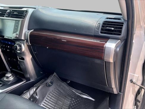 Used 2023 Toyota 4Runner Limited AWD/4WD image 19