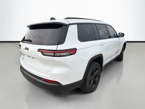 Used 2023 Jeep Grand Cherokee L Laredo AWD/4WD image 8