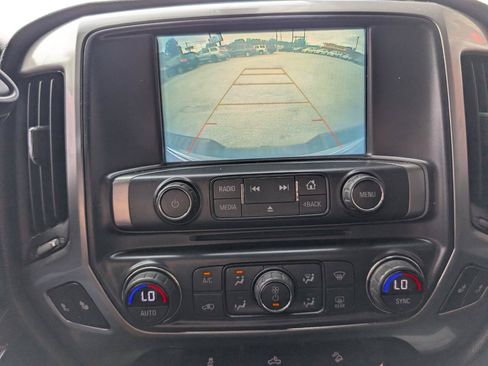 Used 2018 Chevrolet Silverado 1500 LT w/ Texas Edition AWD/4WD image 11
