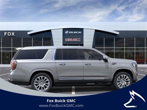 New 2026 GMC Yukon XL Denali w/ Sun & Power Step Package image 5