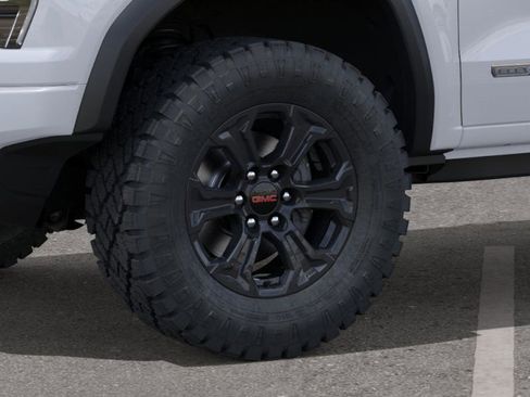 Used 2025 GMC Canyon Elevation w/ Convenience Package image 9